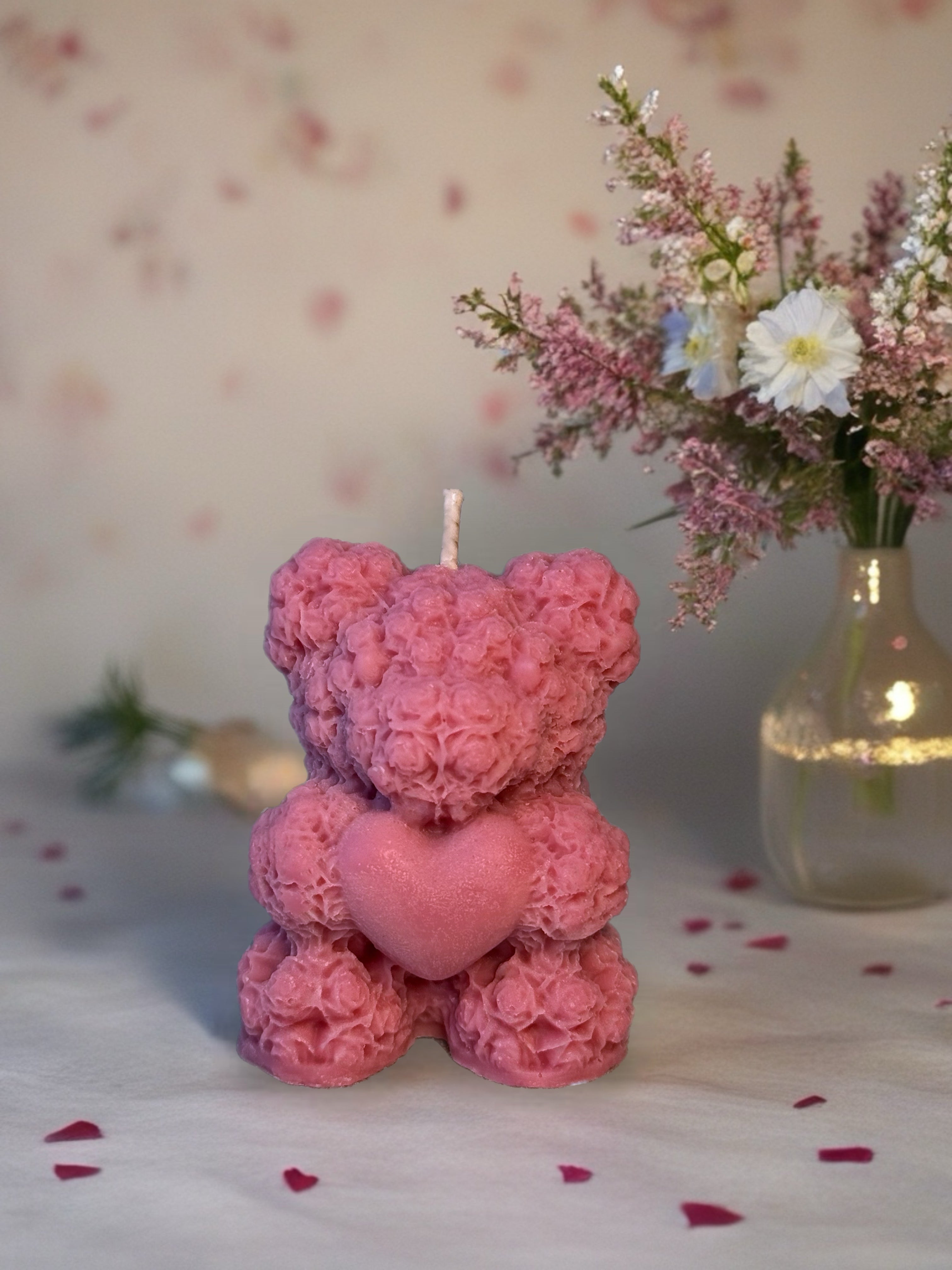 Sweet Love Bear Candle – Handmade in UAE | Cute Decor & Perfect Gift